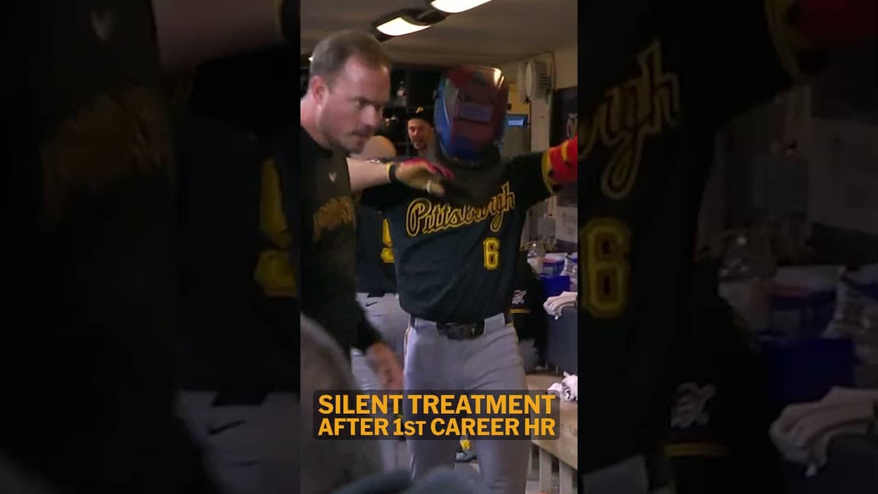 The Pirates gave Konnor Griffin the silent treatment for his first career homer 🤫