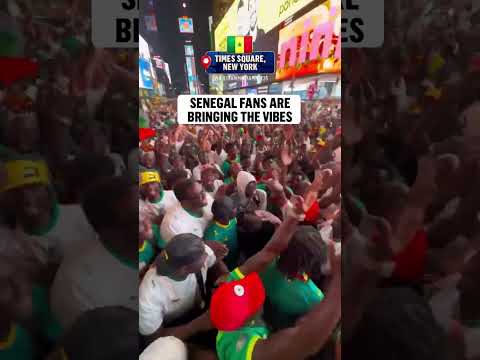 The Senegalese make Times Square their own πΈπ³