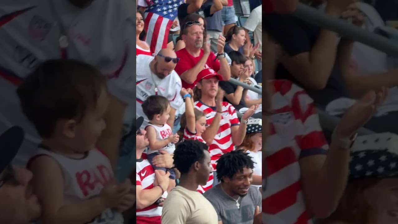SPORTING PARK IS ROCKIN' 🇺🇸🔊