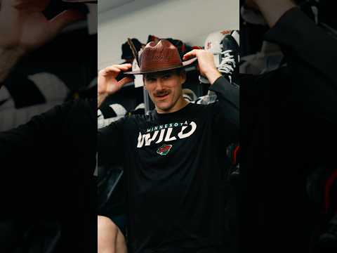 ladies and gentlemen… THE HAT on a moose 🫎 #marcusfoligno #mnwild #nhl