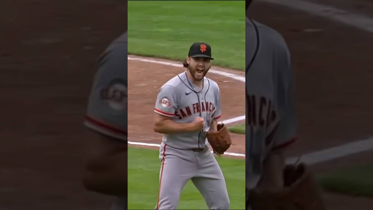 Luis Arraez and Willy Adames team up for a clutch double play on Elly De La Cruz