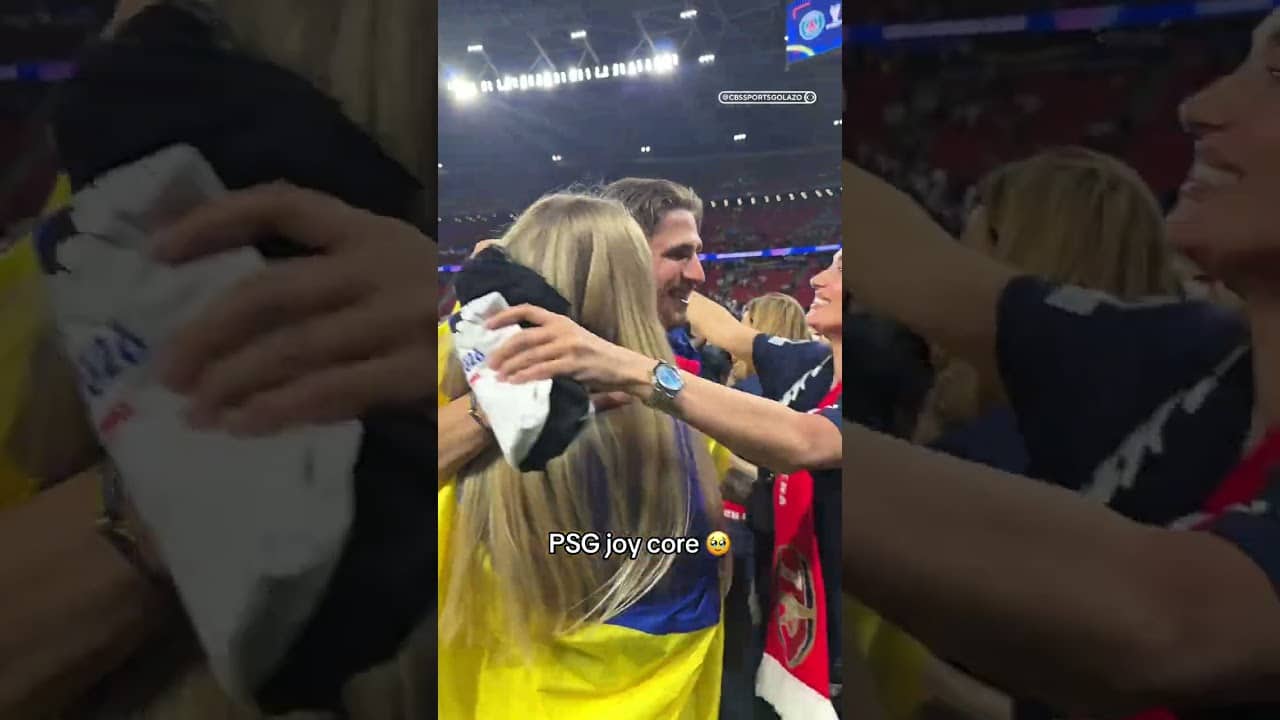 PSG sharing the moment with their loved ones ❤️ | CBS Sports Golazo
