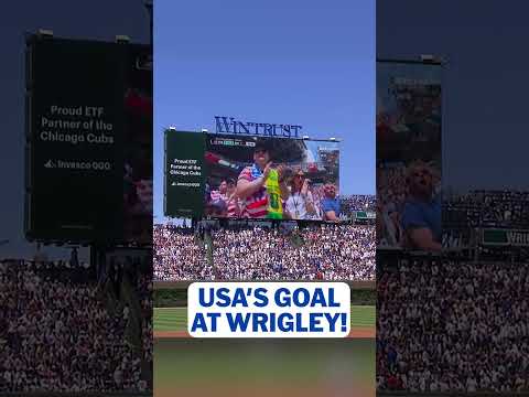 Wrigley Field showed the replay of the US Men's National Team going up one nil on the jumbotron 🔥