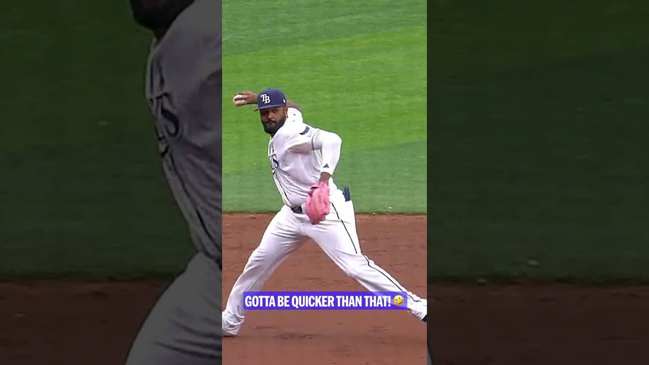 Junior Caminero steps in front of his teammate to field the groundout himself 🤣