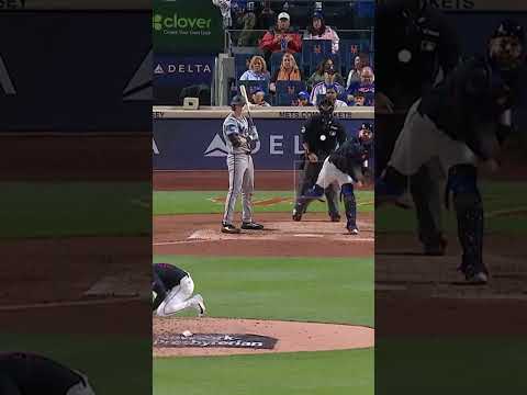 Luis Torrens caught him stealing 👊 #mets #mlb #baseball #sports #highlights #sportshighlights