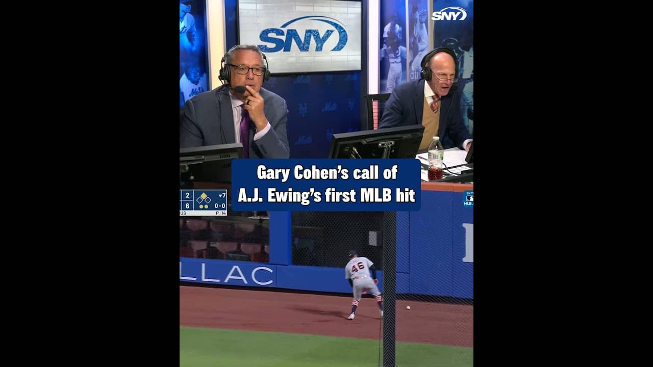"Let's watch him run!" Gary Cohen on the call for A.J. Ewing's first MLB hit! ๐๏ธ
