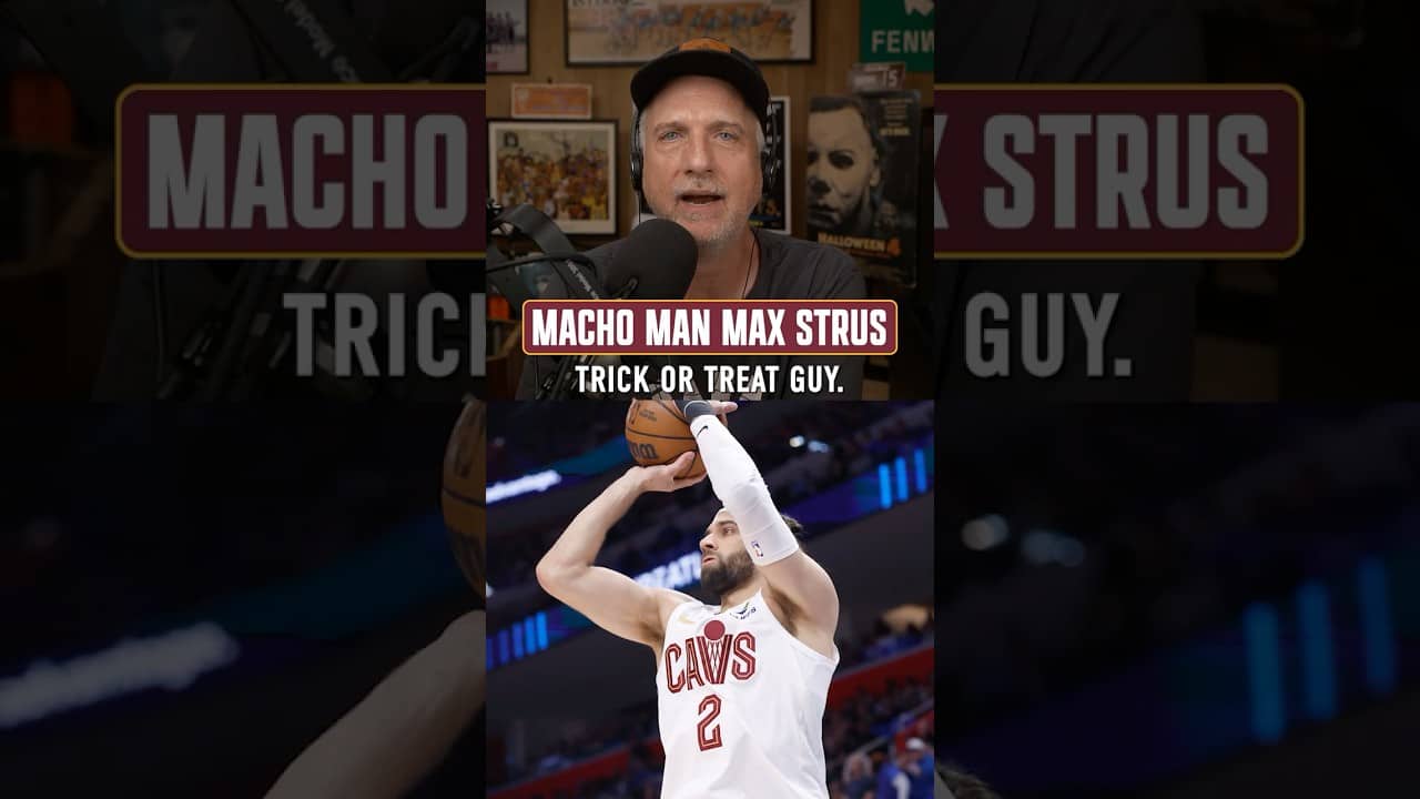 'Macho Man' Max Strus 😂