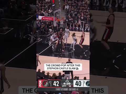 Stephon Castle with the putback slam off vert 🤯